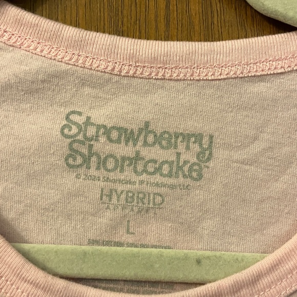 Hybrid Apparel Pink Strawberry Shortcake Tee Large - Picture 2 of 3